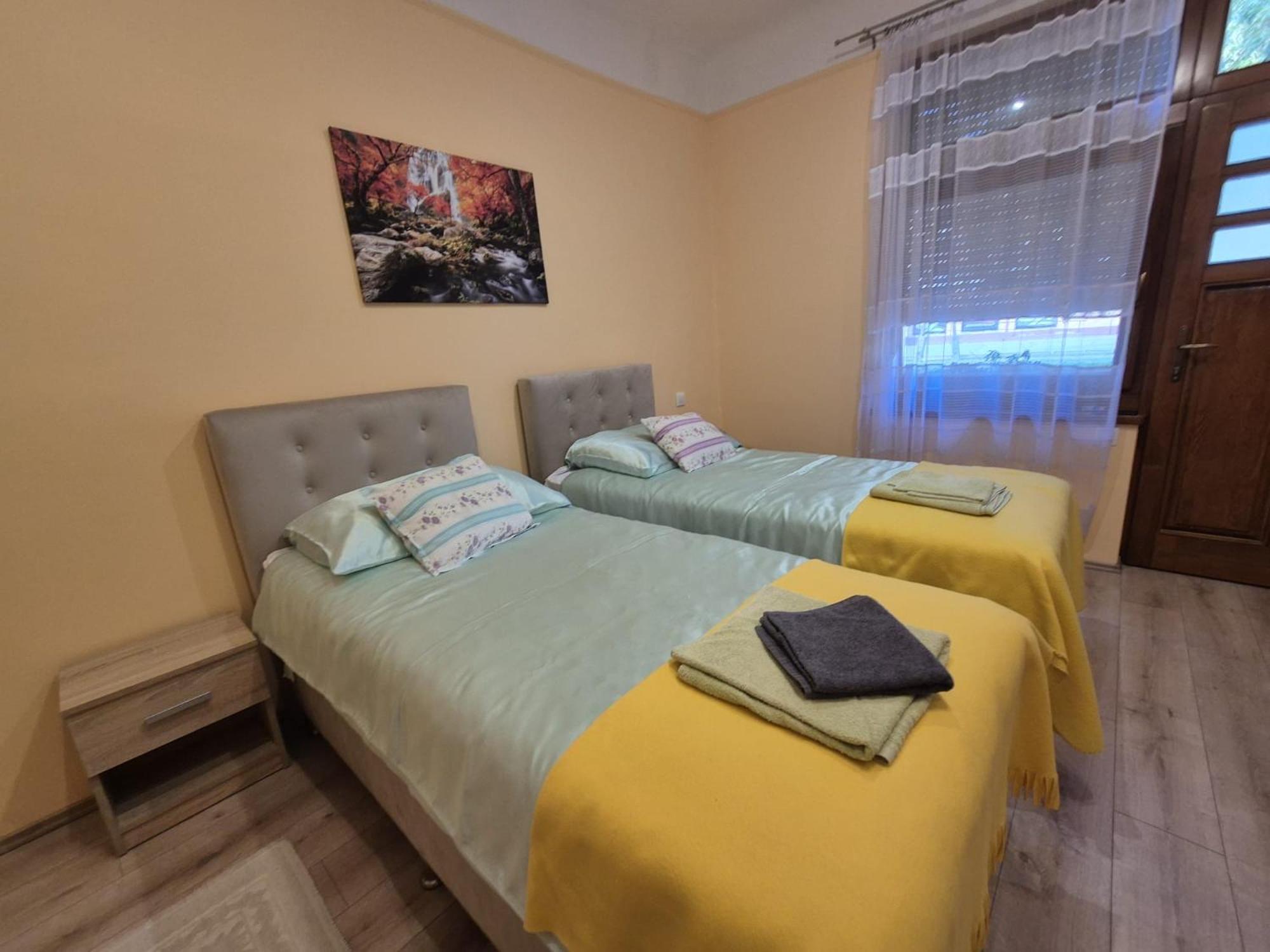 Szahara Vendeghaz Apartment Kerekegyhaza Luaran gambar