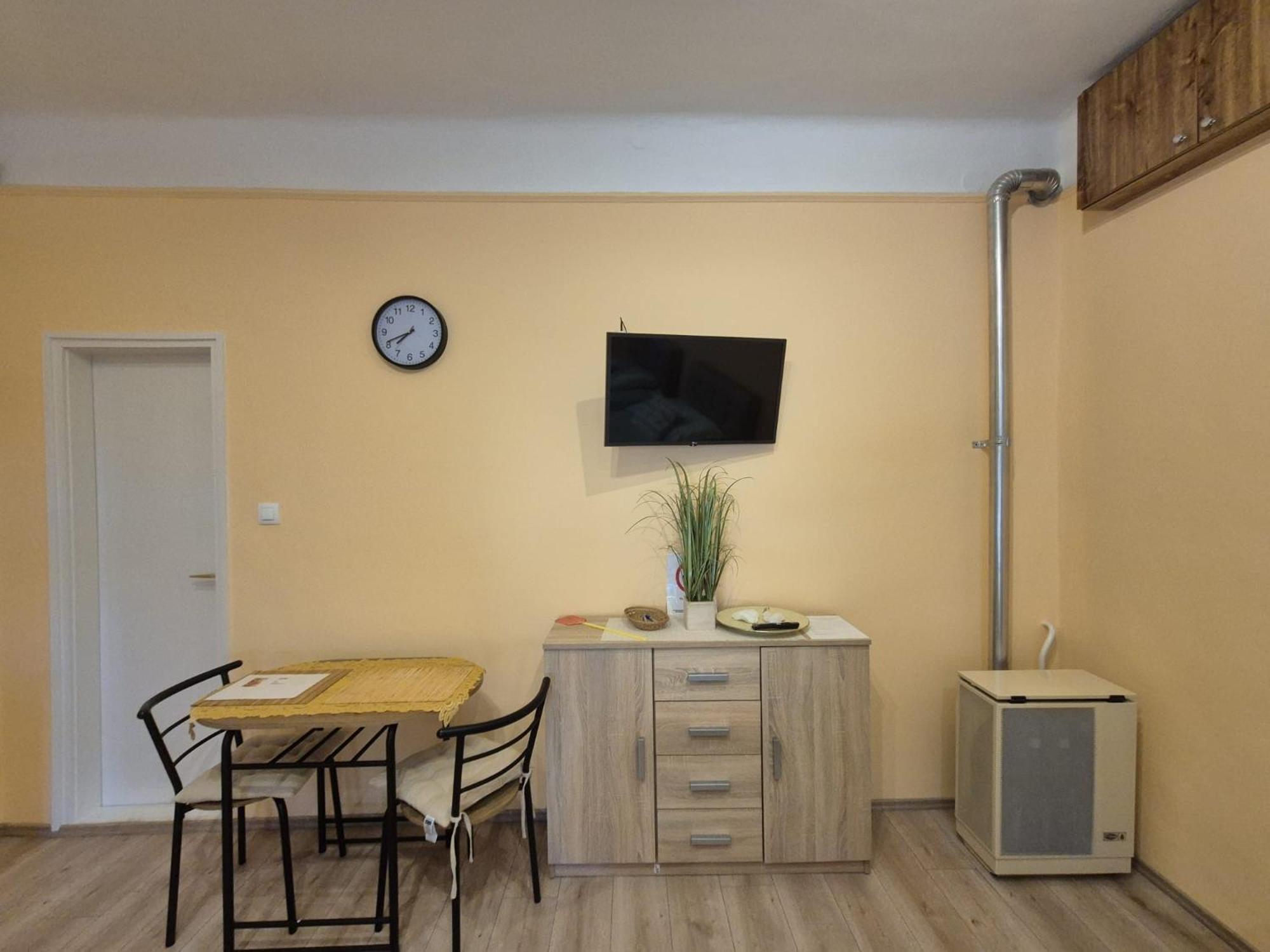 Szahara Vendeghaz Apartment Kerekegyhaza Luaran gambar